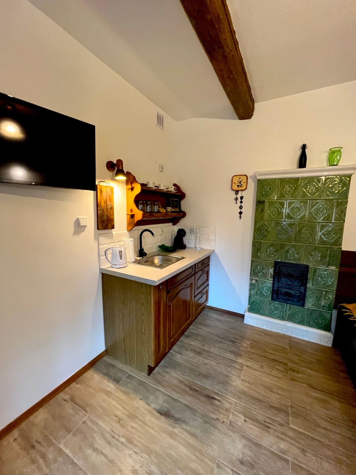 Aneks kuchenny z piecem kaflowym